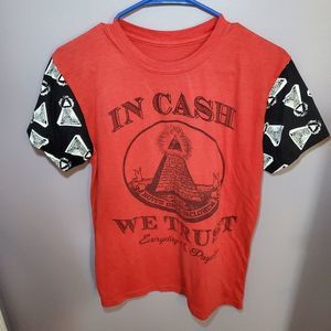 FRESH Laundry "In Cash We Trust" Mens Red Tshirt Size Small